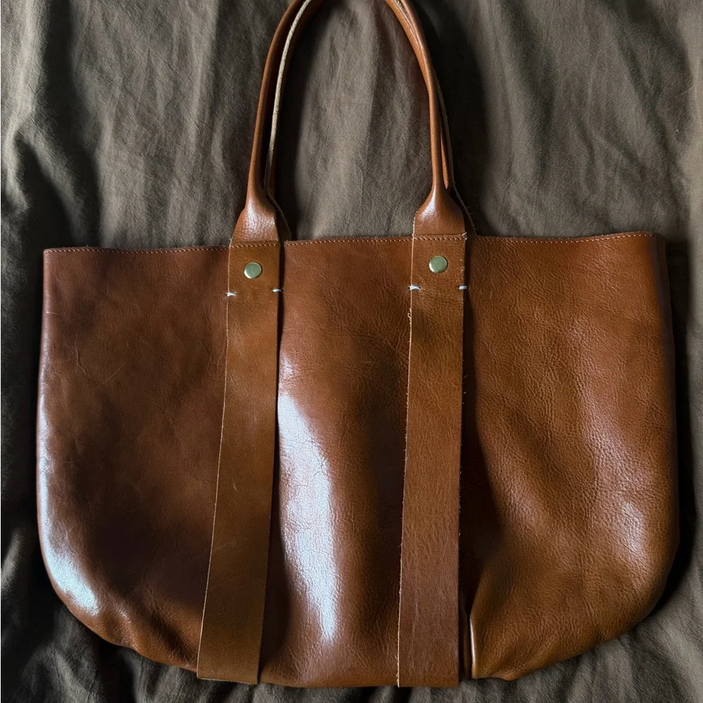 Brown Leather Tote Bag - “Tropezienne” CLARE V